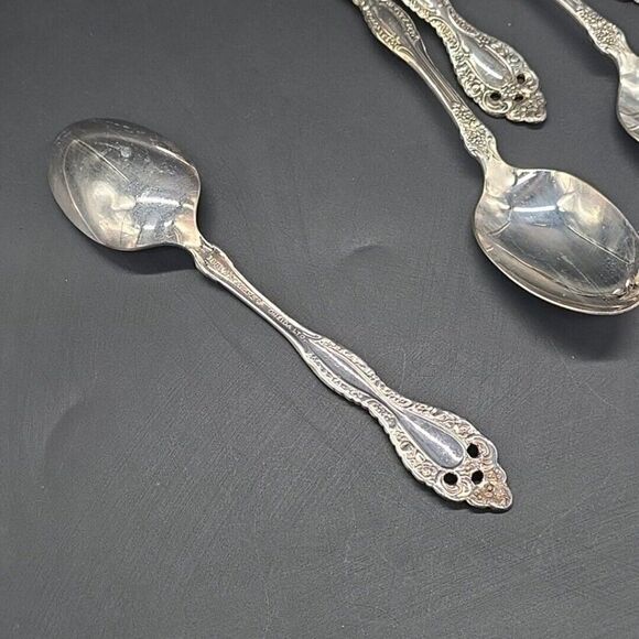 Lot Of 5 c1973 Victorian Classic Silverplated Tea Spoons - Picture 4 of 6